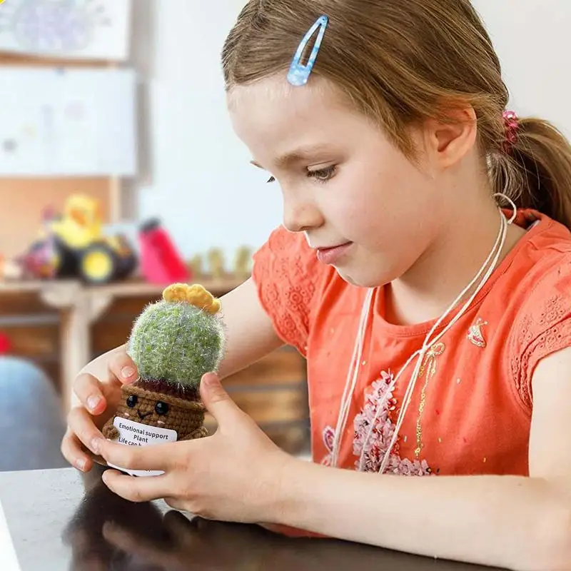 Вязанная крючком кукла с положительным КАКТУСОМ забавный положительный кактус