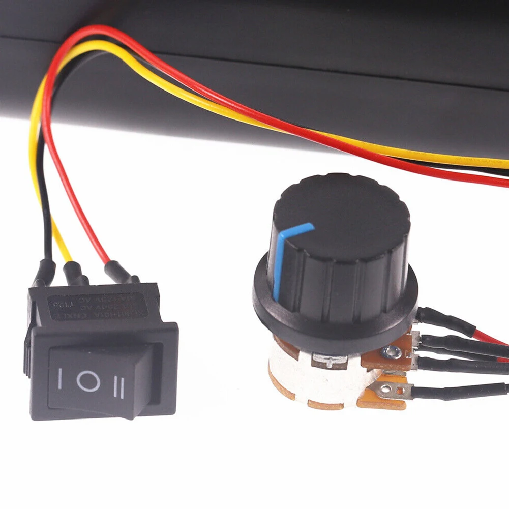 

PWM Motor Speed Controller DC 10-55V MAX 60A Adjustable Drive Switch Brush 15KHZ CW CCW Reversible Governor Motor Accessorie