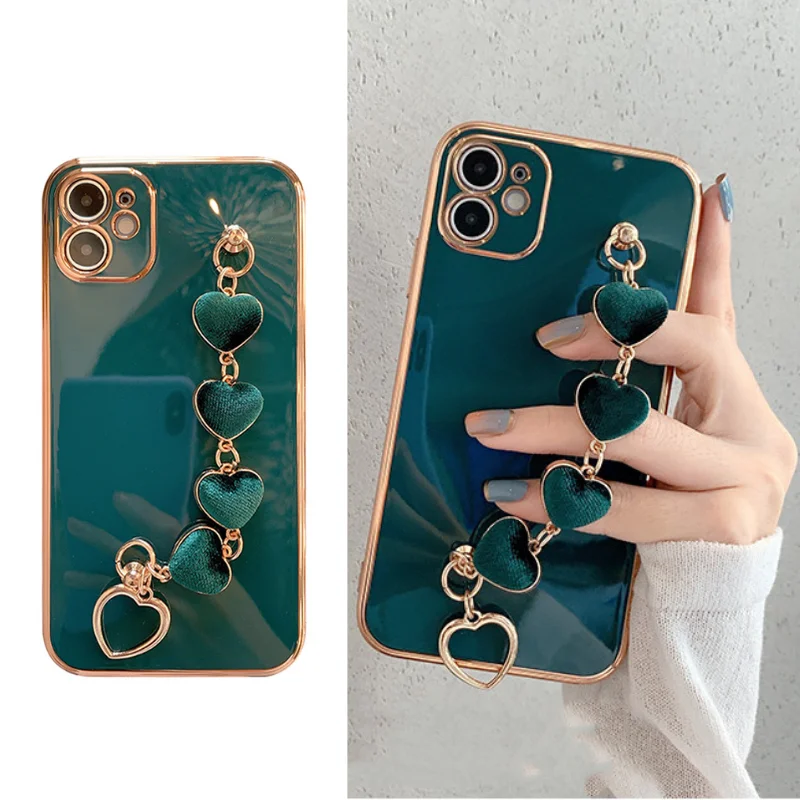 

13 Pro Case Luxury Plated Electroplated Gold Glitter Fur Heart Hand Bracelet Cover for iPhone 11 12 Pro Max 8 Plus 7 XR XS X SE