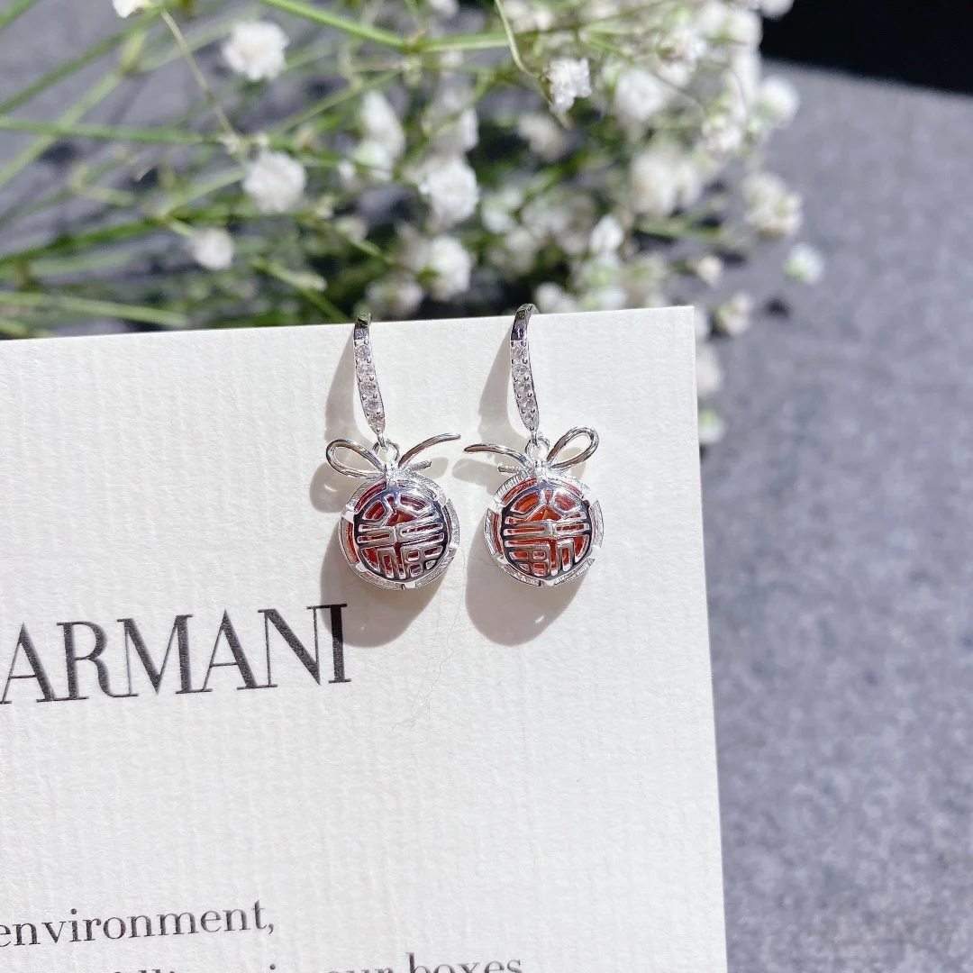 

new earrings