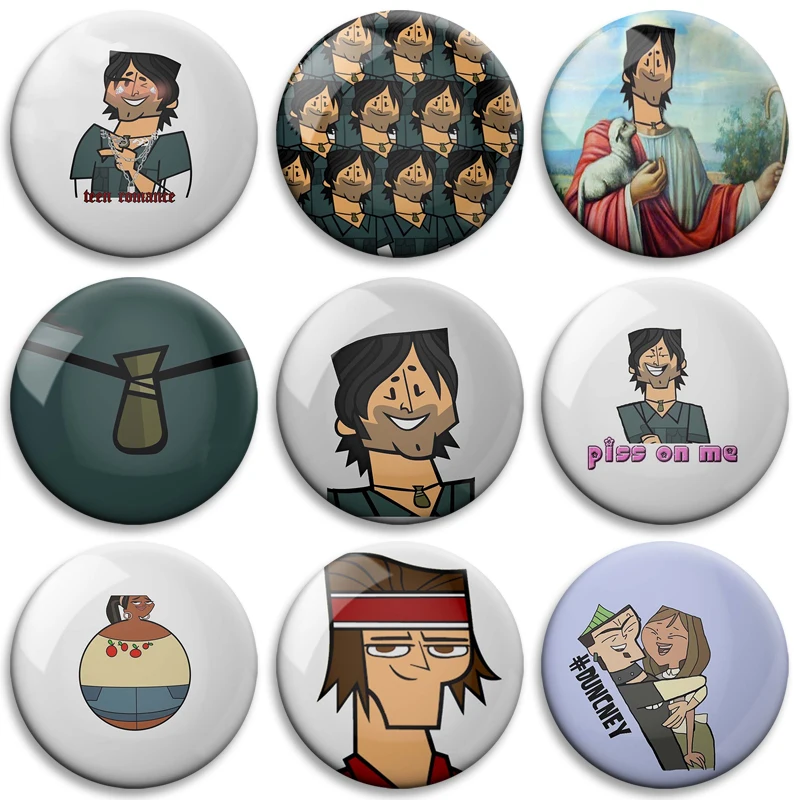 Фото 32/44/50/58 мм Chris Total Drama Island Td Mclean, мягкие булавки на пуговицах, креативная брошь, значок для воротника, рюкзака, шляпы, украшения, подарки №1