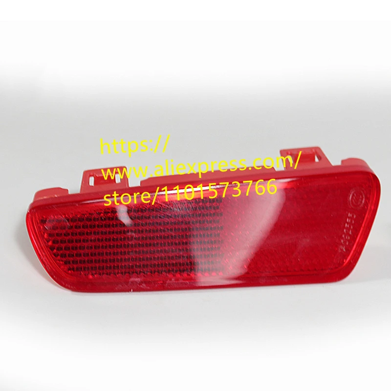 

Отражатель заднего бампера для LYNK & CO 03 OE: 8888425806/8888425809