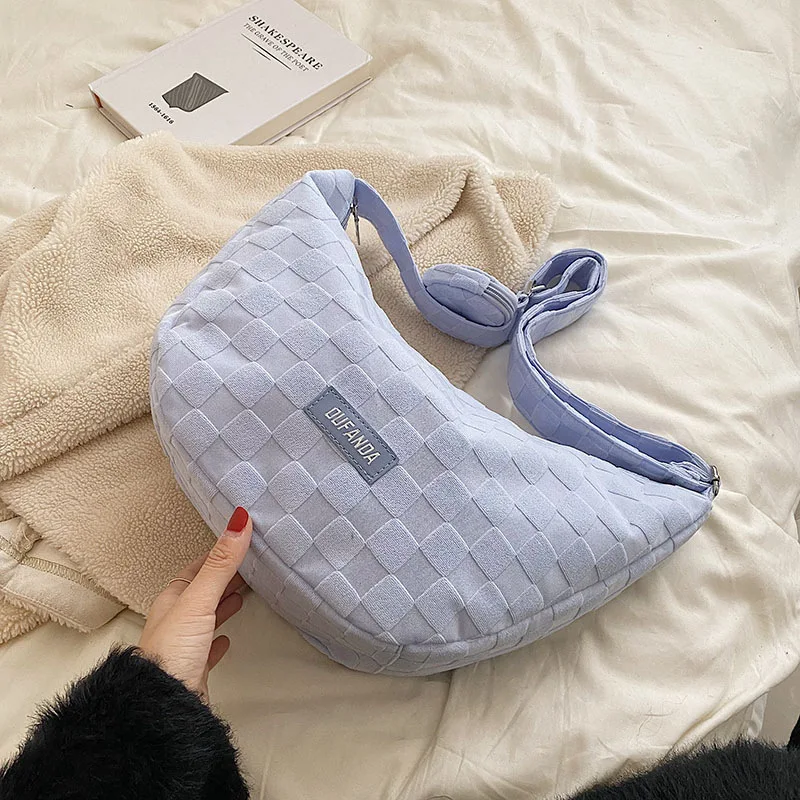 2023 Tassel Small Messenger Bag For Women Trend Lingge Embroidery Camera Female Shoulder Bag Fashion Chain Ladies Crossbody Bags