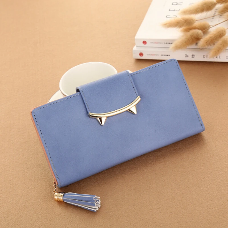 

2022 new Korean women's wallet fashion trend tassel women's hand wallet mobile phone bag