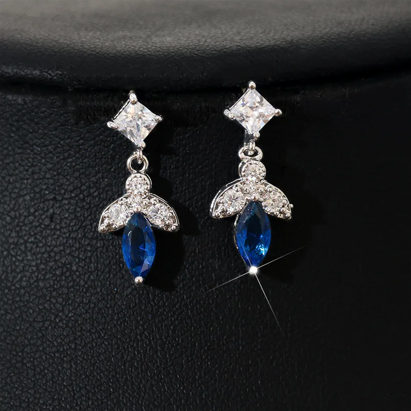 Комплект ювелирных изделий из циркония высококачественный квадратный кулон