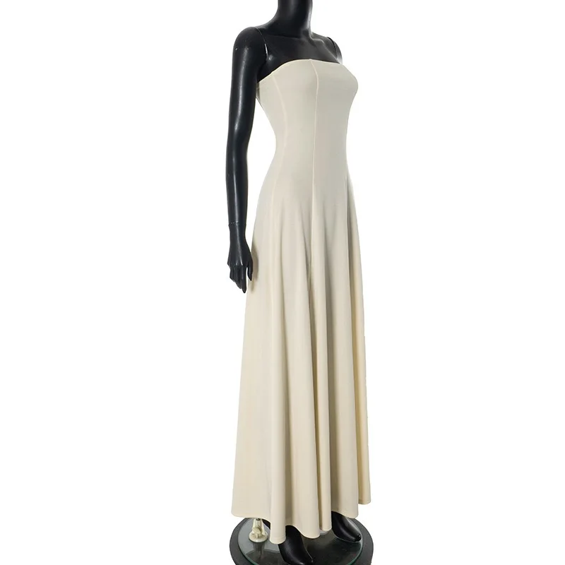 Светло-желтое льняное платье для женщин