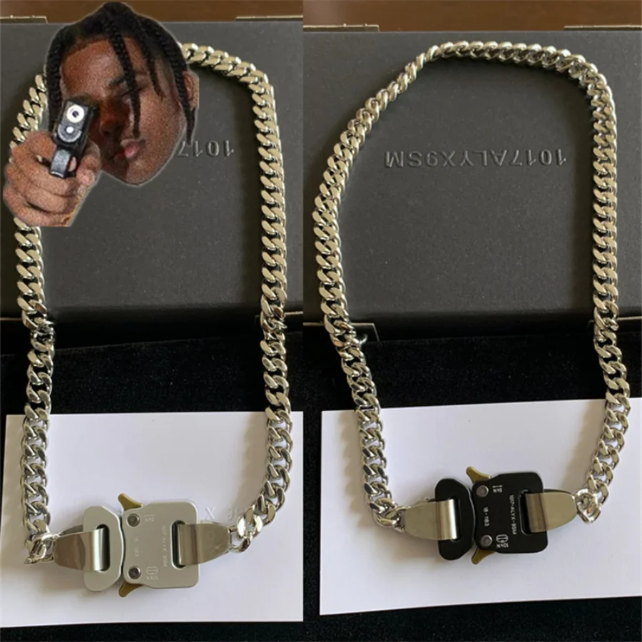 alyx cubix chain necklace