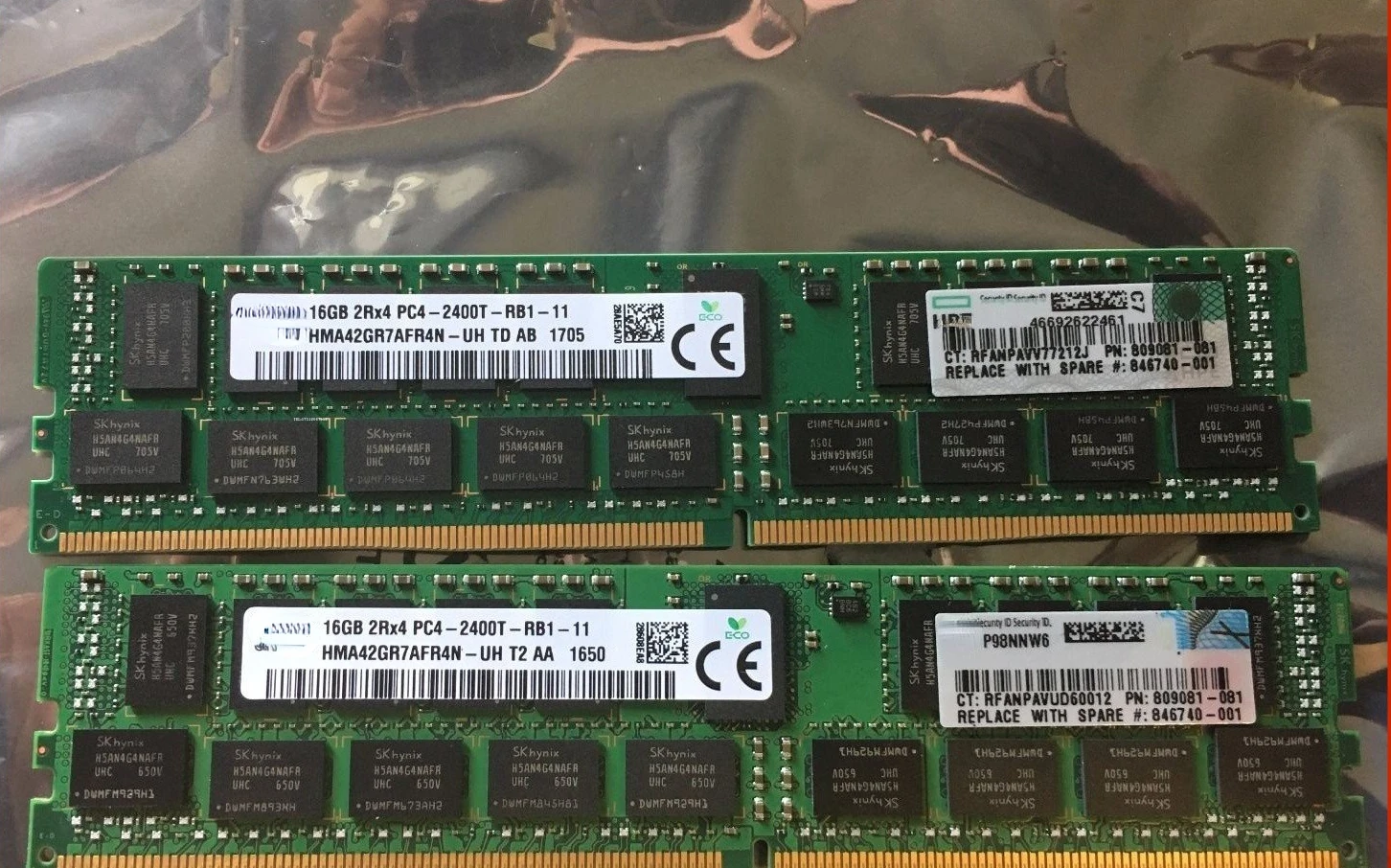 

RAM 836220-B21 16G DDR4-2400R Server Memory 809081-081