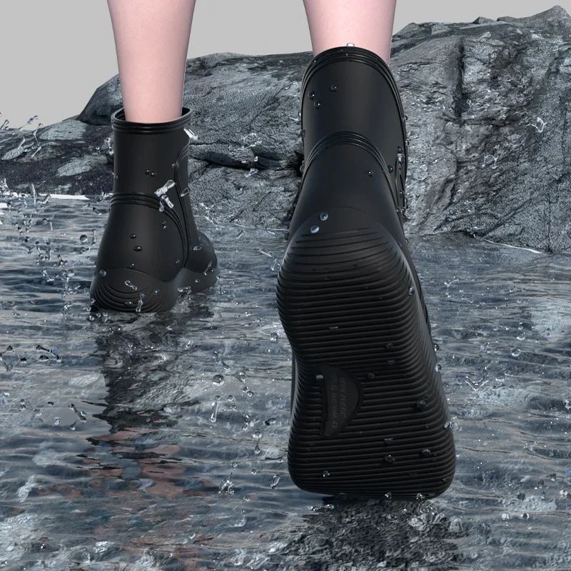 Резиновые мужские сапоги