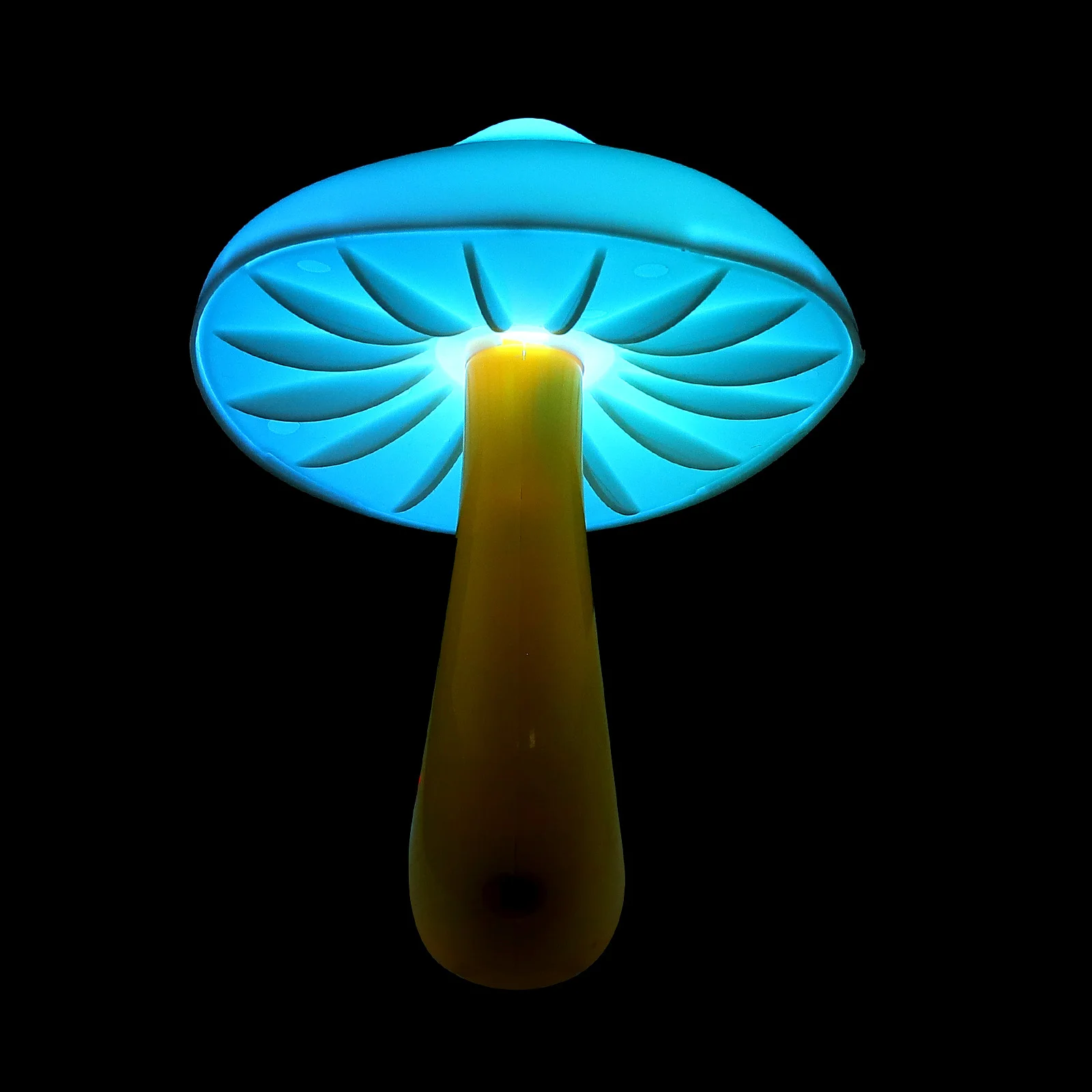 

2Pcs Night light Mushroom Shaped Sensor Lamp Romantic Bedside Lamp Simple Sensor Lamp (US Plug)