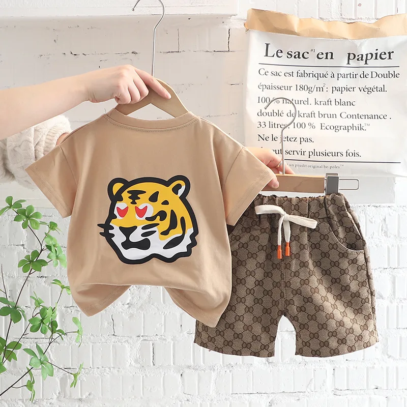 

Fashion Toddler Sport 2pcs Suit Baby Boys Outfits Summer Short Sleeve Cotton Cartoon T-shirt Tops And Full Print Letter Shorts