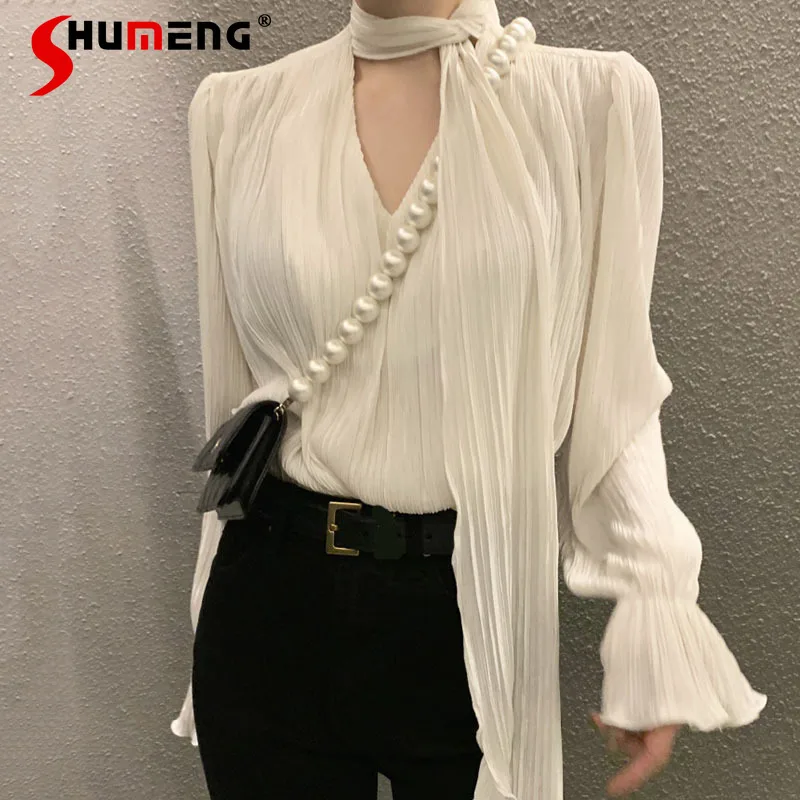 

Cheap Women's Clothing and Free Shipping Korean Chic V-neck Pleated Blouses Loose Woman Bell Sleeve Top for Women Blusa Feminina