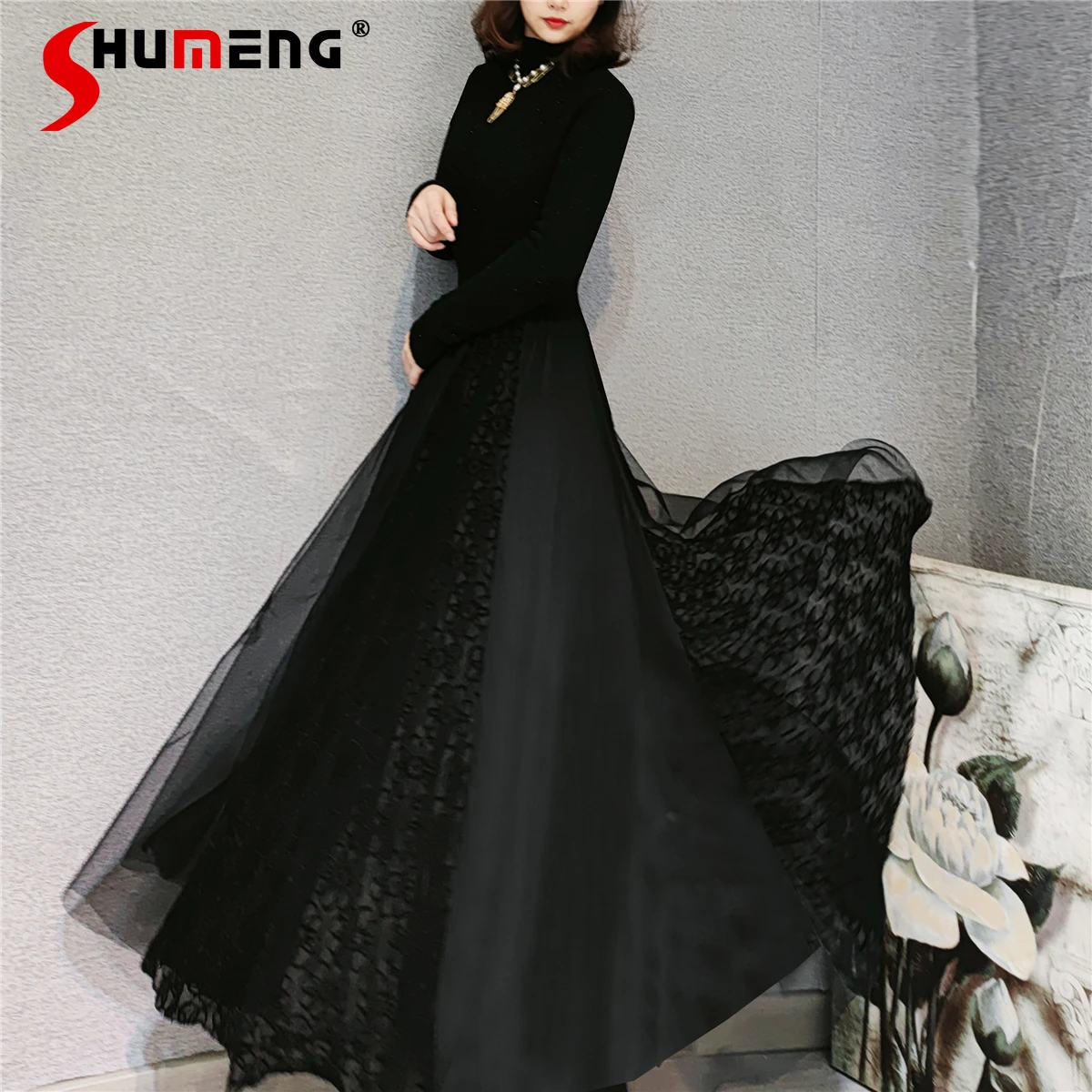 

High-End Woman Round Flowers Lace Black Gauze Skirt 2022 Spring New Women's Lace Stitching Pure Color Mesh Slimming Long Skirts