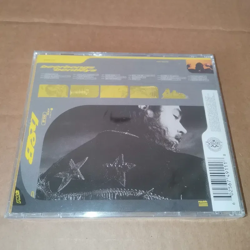 CD для Ма Лона Post Malone Beerbongs & Bentleys (art.: 3920dcd304c89) - 3920dcd304c89