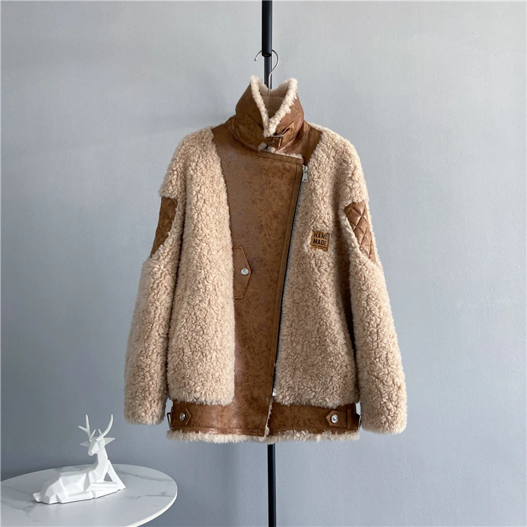 2023 New Winter Streetwear Women Korean Lamb Fur Coat Loose Outerwear Short Loose Warm Thick Real Fur Coats Jacket Tops D91