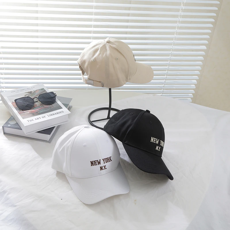 

Новинка, модная бейсболка, однотонная хлопковая мягкая Кепка, летняя кепка от солнца в стиле Нью-Йорка с вышивкой и надписью, Повседневная Б...