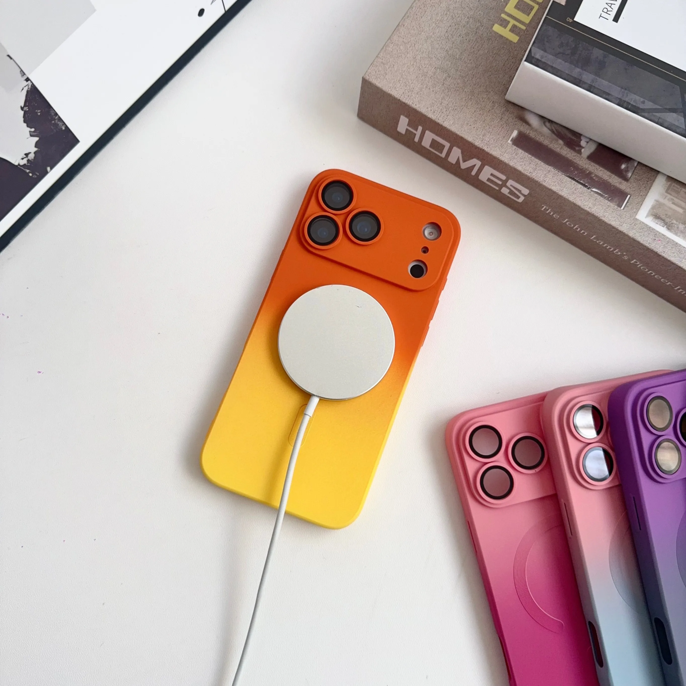 Фото Мягкий магнитный чехол из ТПУ для MagSafe для iPhone 17 Air 16 E 15 14 Plus 13 12 11 Pro Max, двухцветный градиентный силиконовый простой чехол для телефона №2