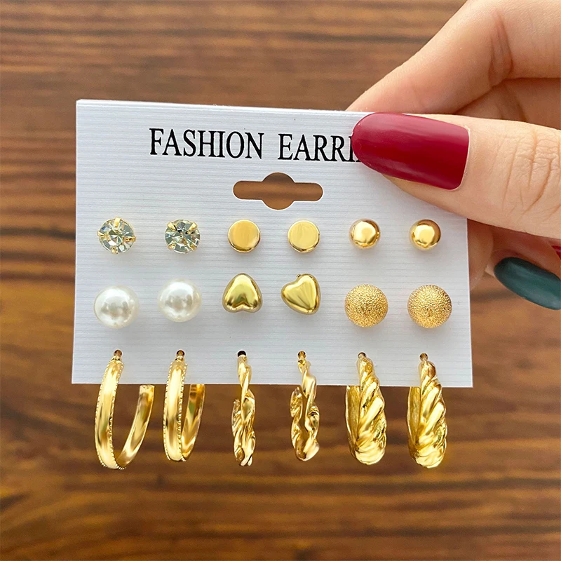 

9 Pairs/Set Vintage Zircon Pearl Earring Set For Women Round Heart Ear Studs Ins Lock Key Pearl Drop Earring Circle Hoop Earring