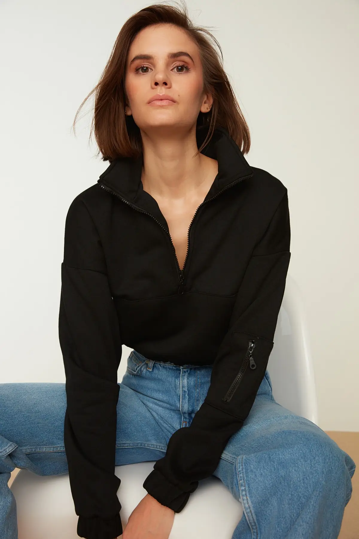 

Women's Sweatshirt Black Pocket Detailed Stand Up Collar Thin Knitted Hoodies Fashion All Season New Pullovers Fleece lovers Fleece