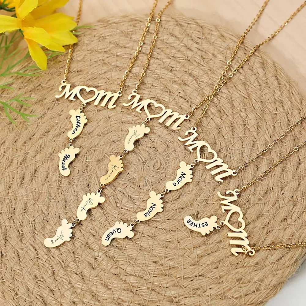 

Engraved Baby Name Date On Footprint Stainless Steel Mom Necklace for Women Customized Heart Foot Jewelry Kids Gift