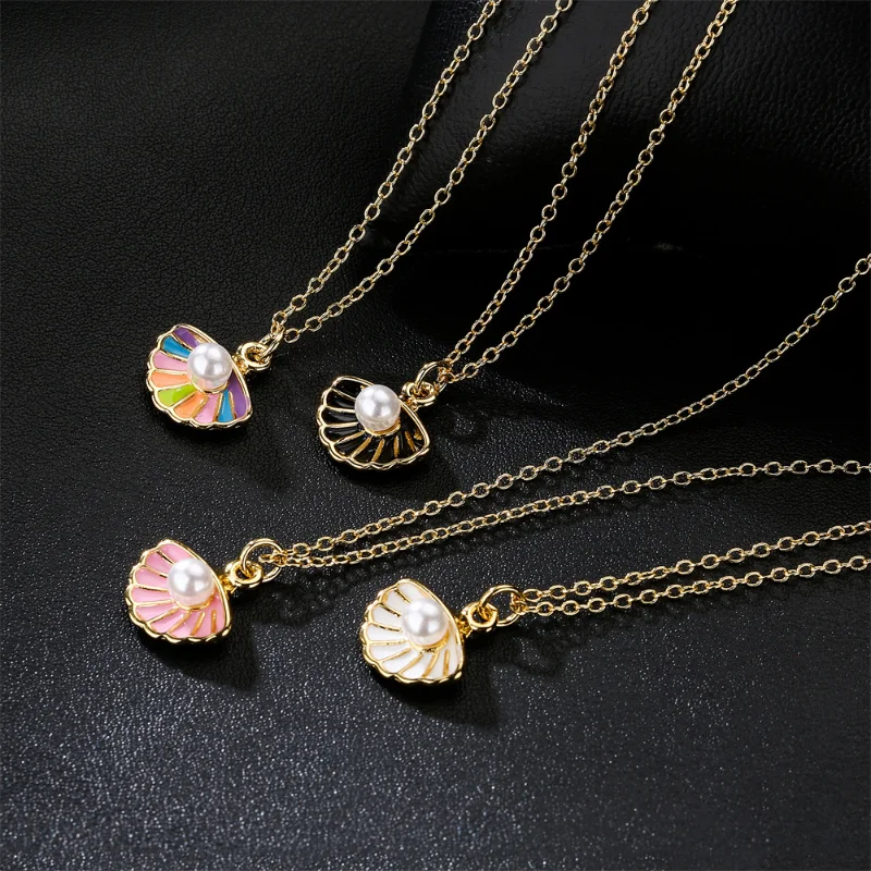 

European and American Dripping Oil Shell Shape Pendant Gold Electroplated Pearl Necklace for Women Aesthetics Jewelry