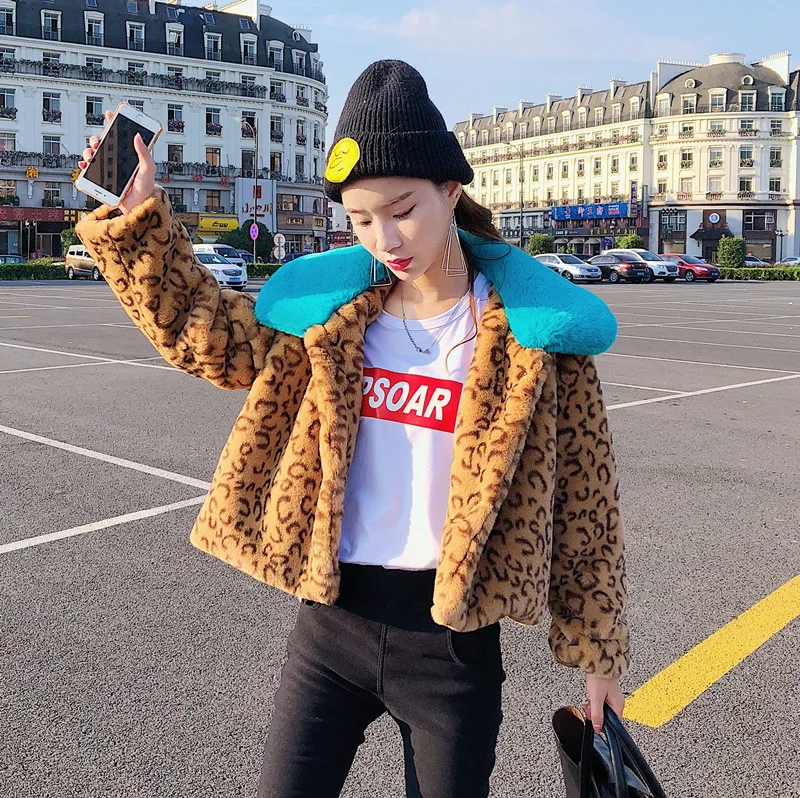 

Chic Faux Mink Fur Spliced Bomber Jacket Turn Down Collar Leopard Rex Rabbit Fur Cardigan Warm Furry Bomber Coat Teddy Coat Tops