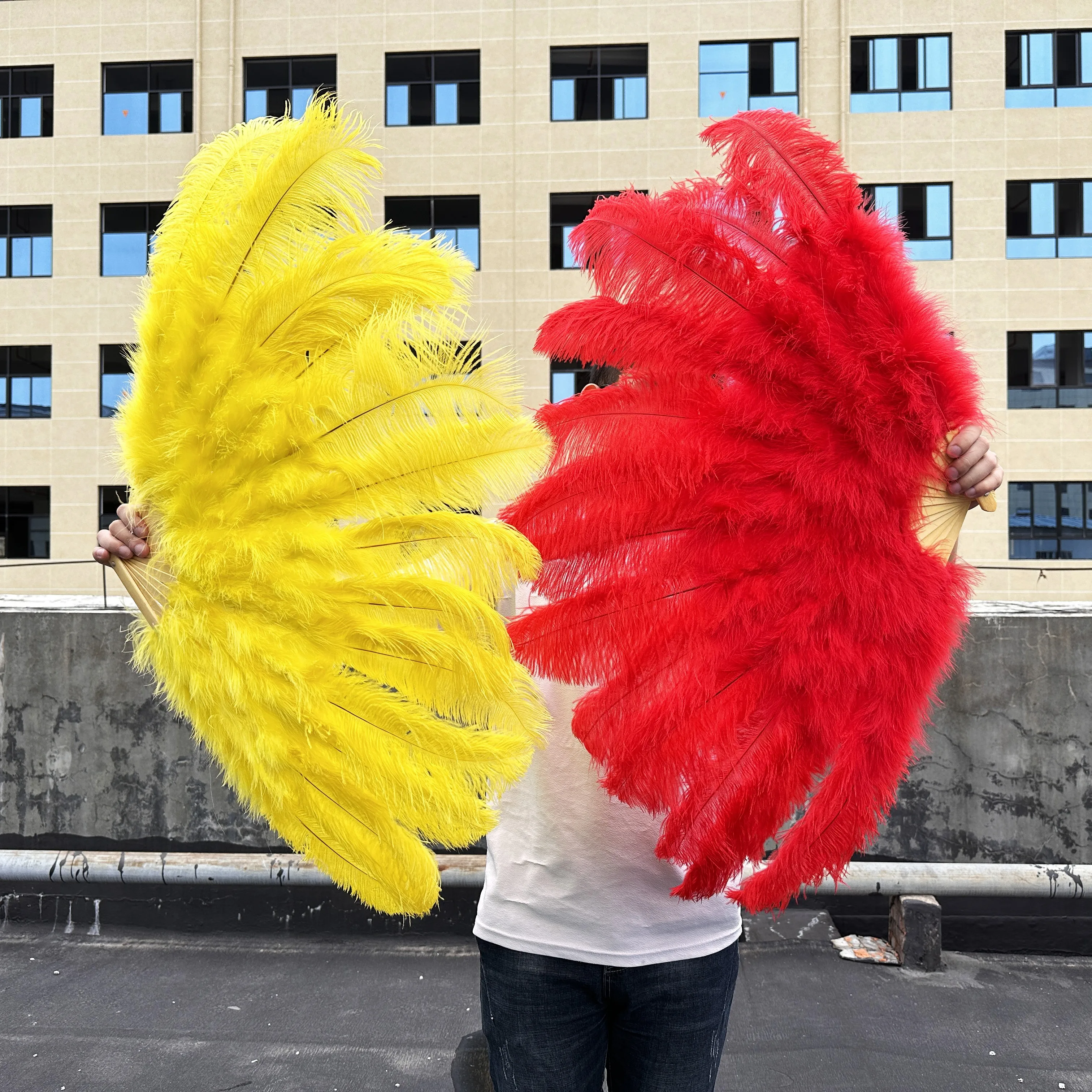 

13 Bone Natural Ostrich Feathers Fan Carnival Wedding Party Celebration Belly Dance Show Crafts Decoration Plumes Fan Customized