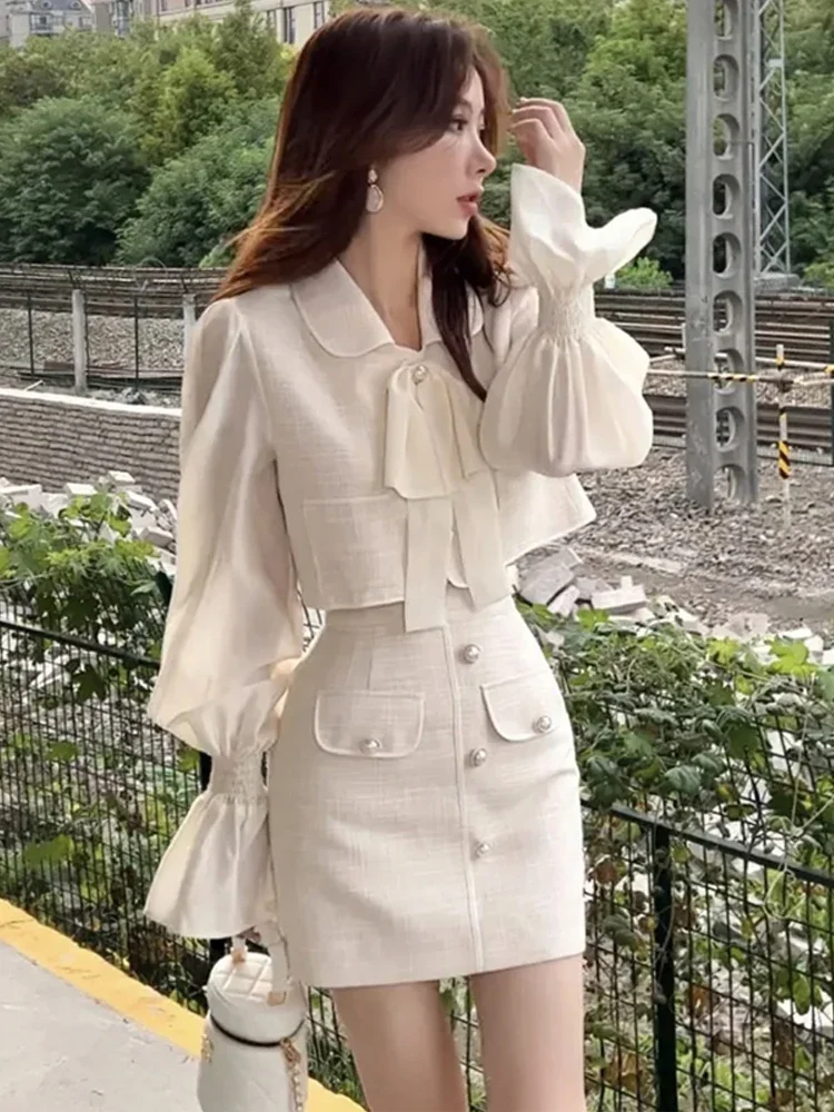 Офисный женский элегантный стильный костюм MiiiiX с рубашкой и юбкой Женский