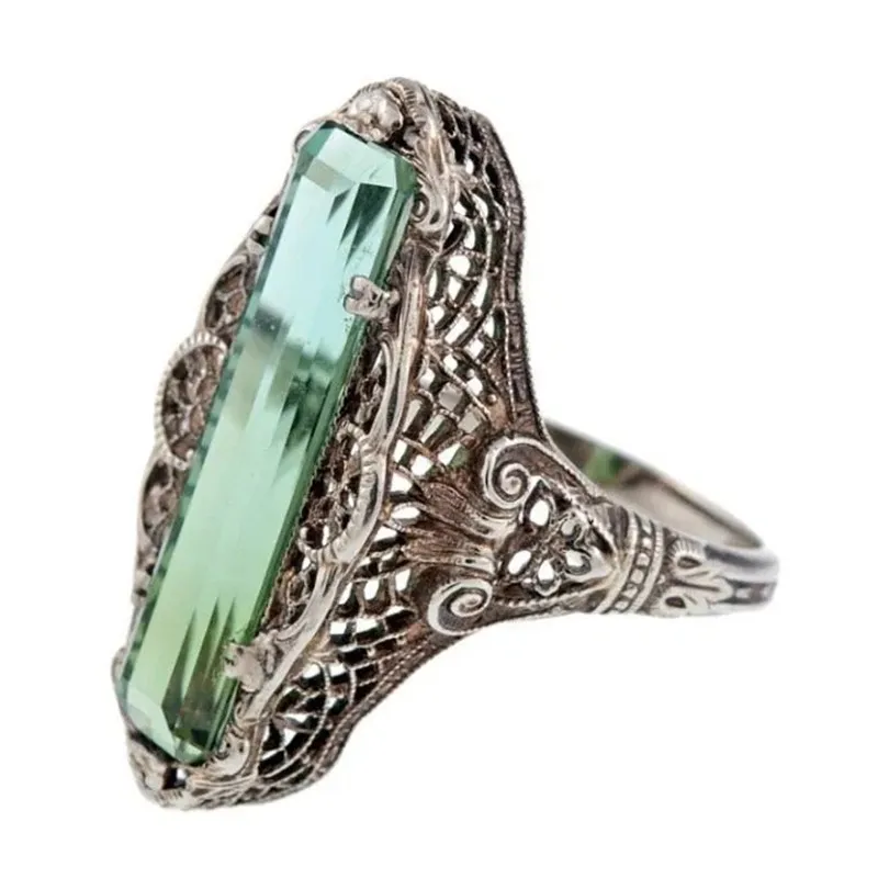 

New Hyperbole Vintage Rings for Women Long Square Green Cubic Zirconia Luxury Lady's Cocktail Party Ring Retro 2021 Jewelry