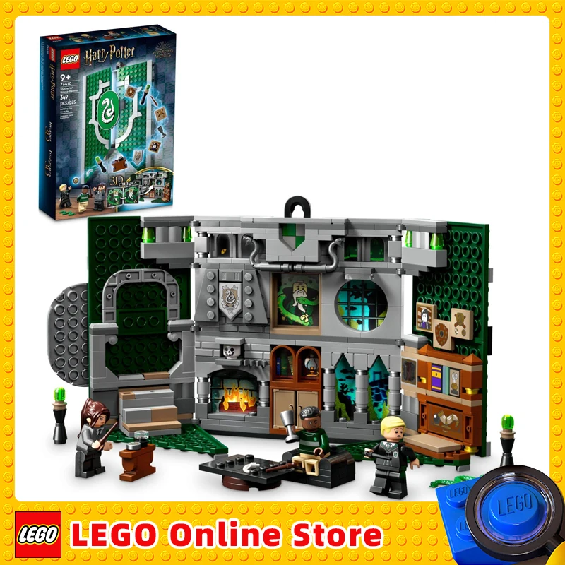 

LEGO Harry Potter Slytherin House Banner Set 76410 Hogwarts Castle Common Room Toy or Wall Display with Draco Malfoy Minifigure