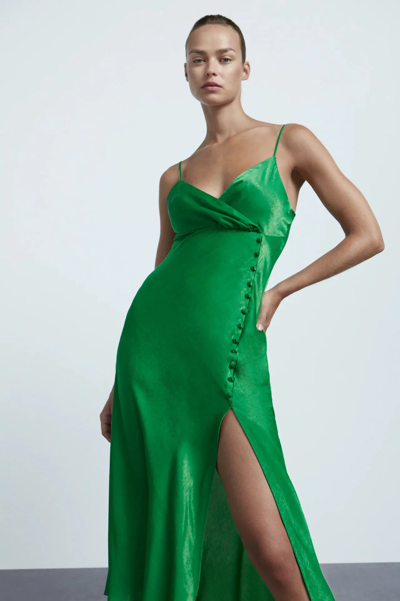 

2021 Women Summer Elegant Ruffled Spaghetti Strap V-neck Solid Women Maxi Dress Summer Aline Split Party Dresses Female Backless