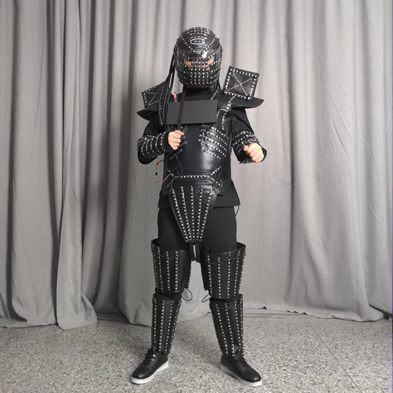 Светодиодный светящийся костюм-меха Symphony Armor: Электрический световой костюм для выступлений с экраном-прокруткой и светящимися элементами (art.: 3920dbf8f1ad9) - 3920dbf8f1ad9