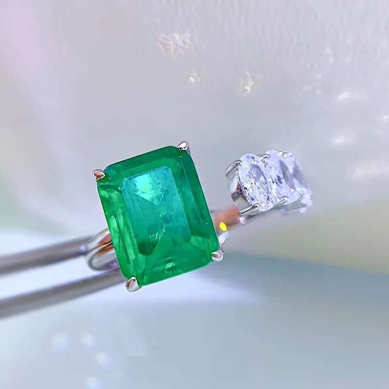 

Luxury Silver 925 Jewelry Wedding Emerald Rings 8*10mm Rectangular Crystals Diamond Fine Jewelry for Woman Anniversary Gifts