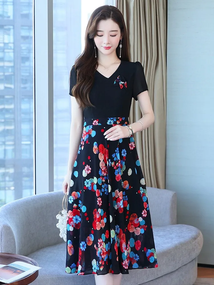 

Vintage V-neck Collar Floral Print Patchwork Dress Women 2022 Summer Ladies Elegant Fashion Short Sleeve Chiffon Party Dresses