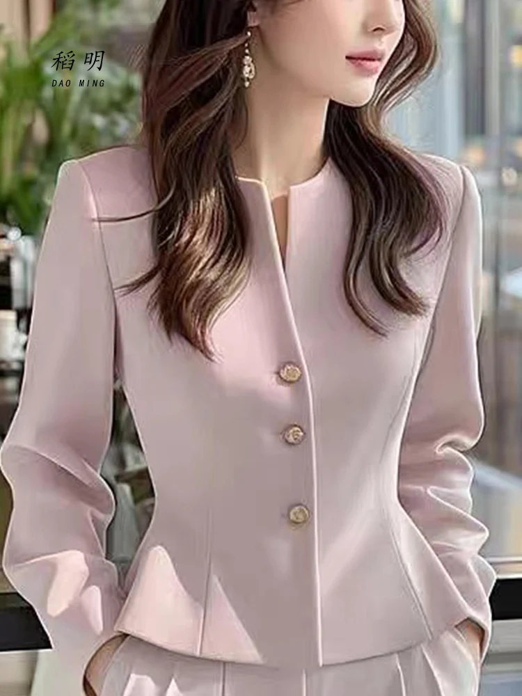 Высококачественный короткий изящный женский топ осень и зима 2024 новое шикарное