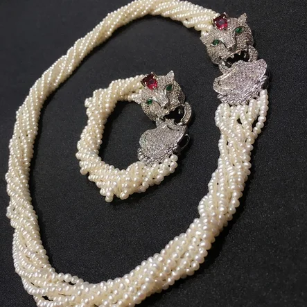 

Женский комплект из колье и браслета, с застежкой в виде головы леопарда