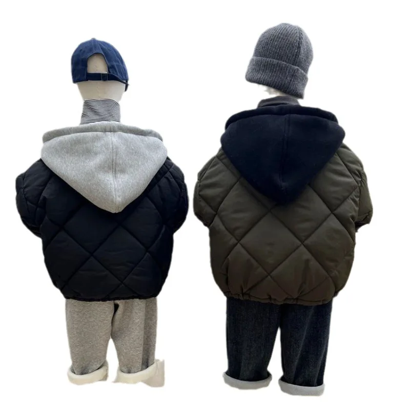 Зимнее пальто с капюшоном для маленьких мальчиков