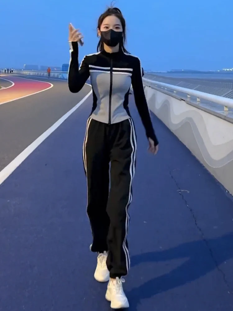 Комплект спортивных брюк для отдыха комплект с длинным рукавом на весну и осень