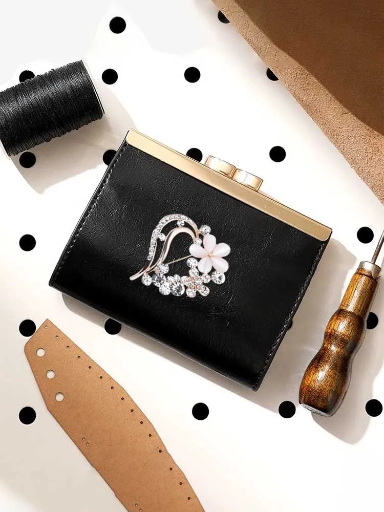 

Держатели для карт и удостоверений: высококачественный полиуретан, устойчивый к царапинам Золотой Кристалл, подвесной Декор