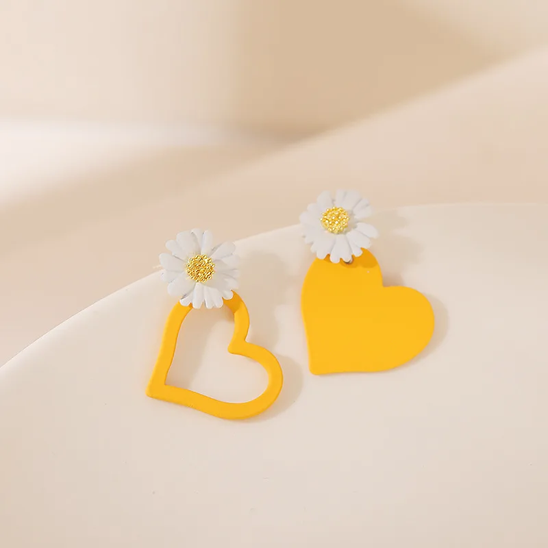 

Fashion Stud Earrings Asymmetrical Flower For Women Girls Metal Chain Jewelry Ladies Cute Trendy Gift Wedding Party