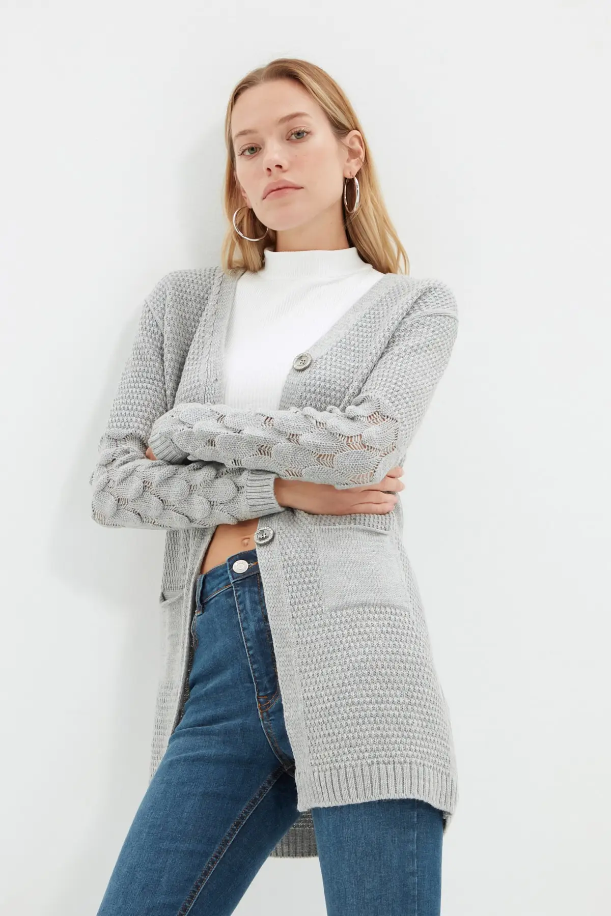 

Trendyol Sleeve Detail Knitwear Cardigan TWOAW22HI1169