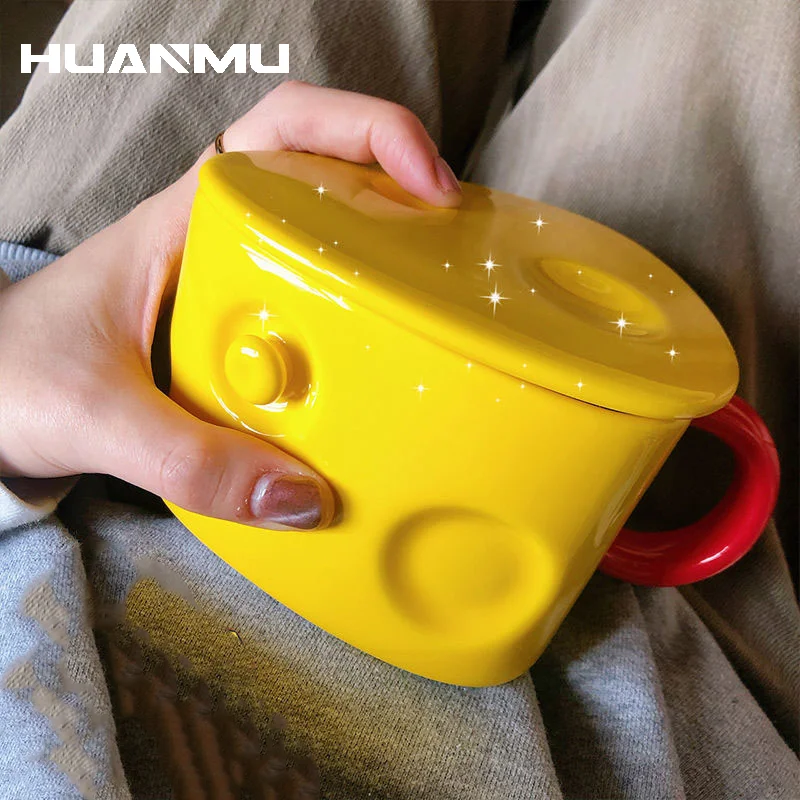 

Креативная кружка в форме сыра, набор с крышкой и ложкой, мультяшная керамическая кофейная чашка для сыра, чашка для завтрака и молока, чашка...
