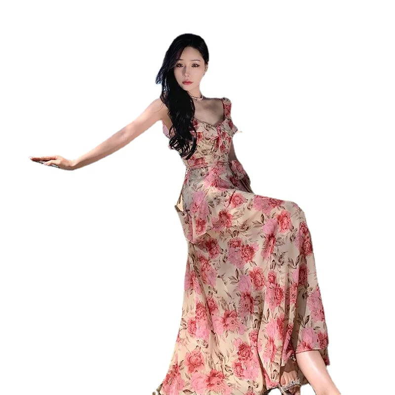 

High quality chiffon floral girl, sweet fairy style belt, large open back skirt, showing a slim temperament, long skirt