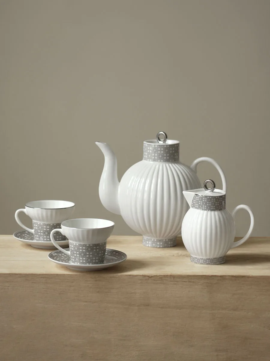 Light Luxury Coffee Cups And Saucers English Afternoon Tea Exquisite Milk Pot Household Simple Kettle Kung Fu Set