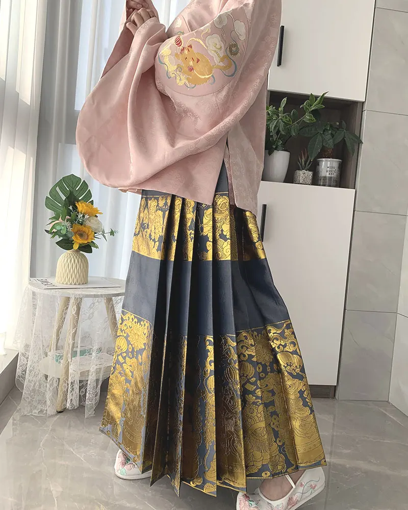 Женское платье Hanfu с изображением лошади плетеная Золотая юбка 4 5 метров и пони