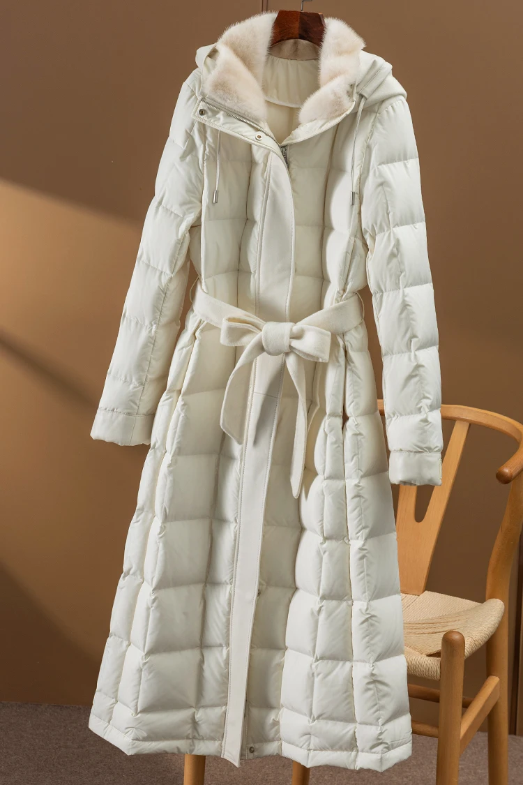 Luxury High Quality 95% White Goose Down Casaco Feminino Inverno 2022 Patchwork Mink Sheepskin Long Coat Women Hooded Jackets
