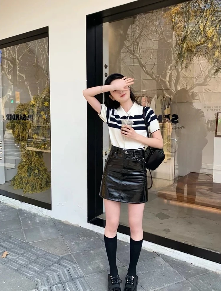 

Fashion Classic Trendy luxury design Striped Knitted Short Sleeved Loose Polo Blouse for Women