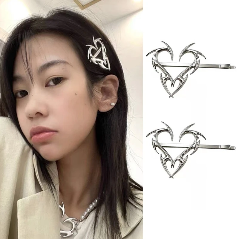 

Заколка для волос в стиле панк