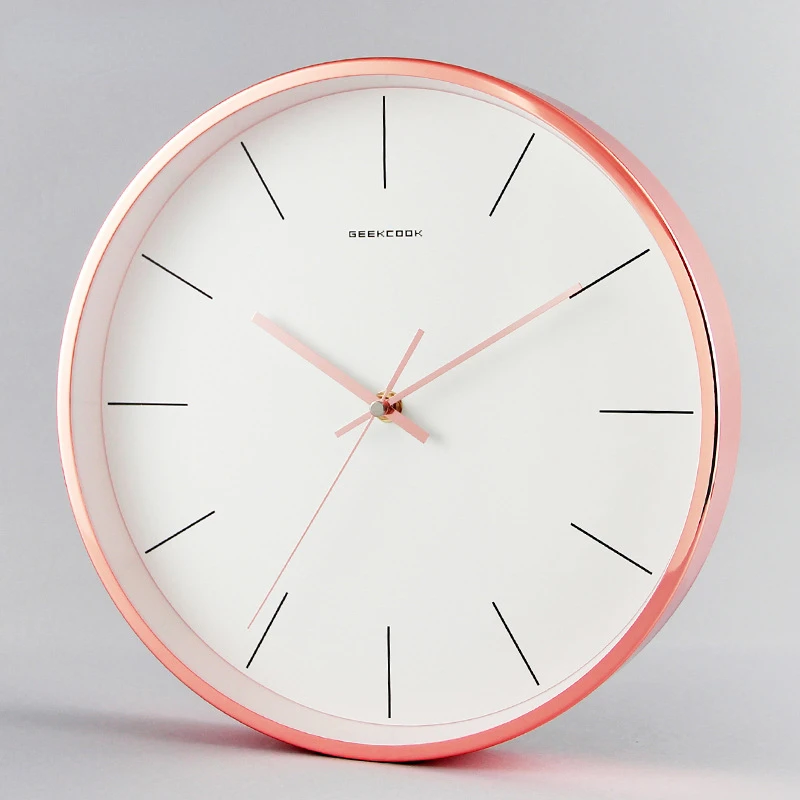High-gloss Plated Metal Silent Clock Self-contained Simple Nordic Modern Wall Decorated Wall Clock for Living Room Decoration 2