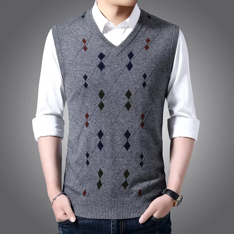 

2023NEW Men's Business Argyle Sweater Vest Classic Style Knitted Wool Sleeveless V-neck Vest Tops Male Brand Clothing